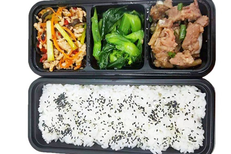 學生營養餐